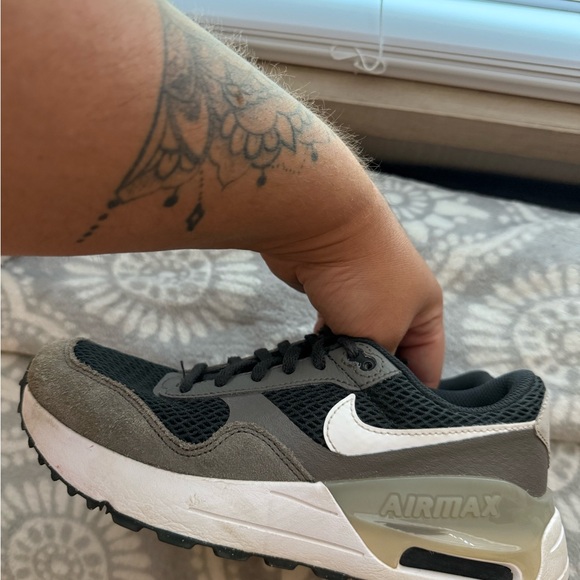 Nike Air Max Kids Sneakers Black and Gray - Picture 4 of 6